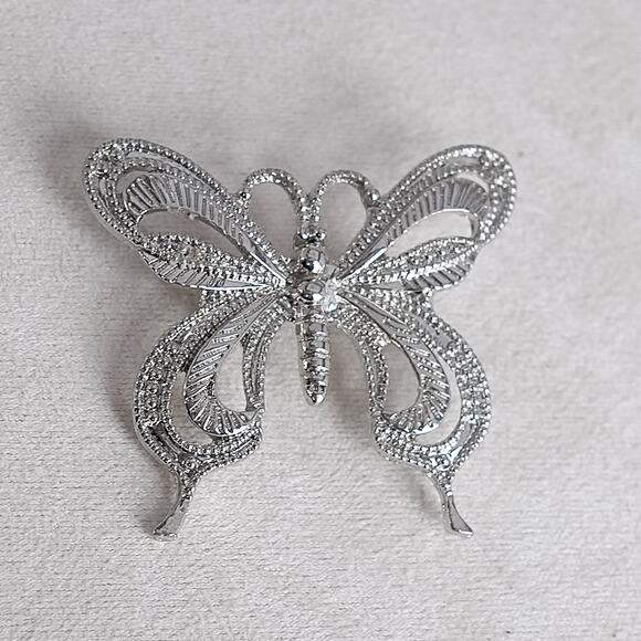 Silver-Tone Butterfly Brooch Vintage Crystal Openwork Statement Piece - Picture 1 of 3